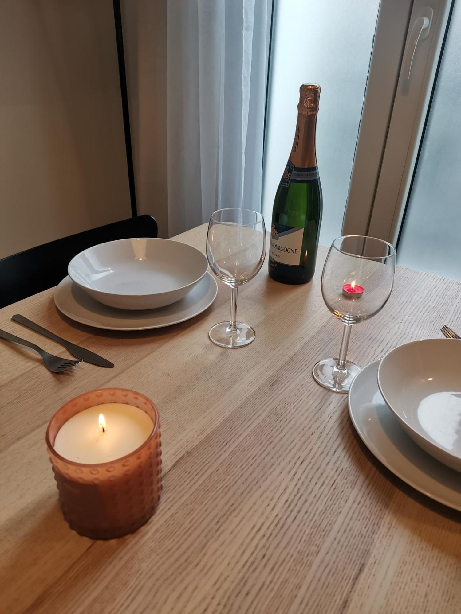 *Appartement Moderne/2 Minutes Du Metro* Saint-Ouen  Exteriör bild