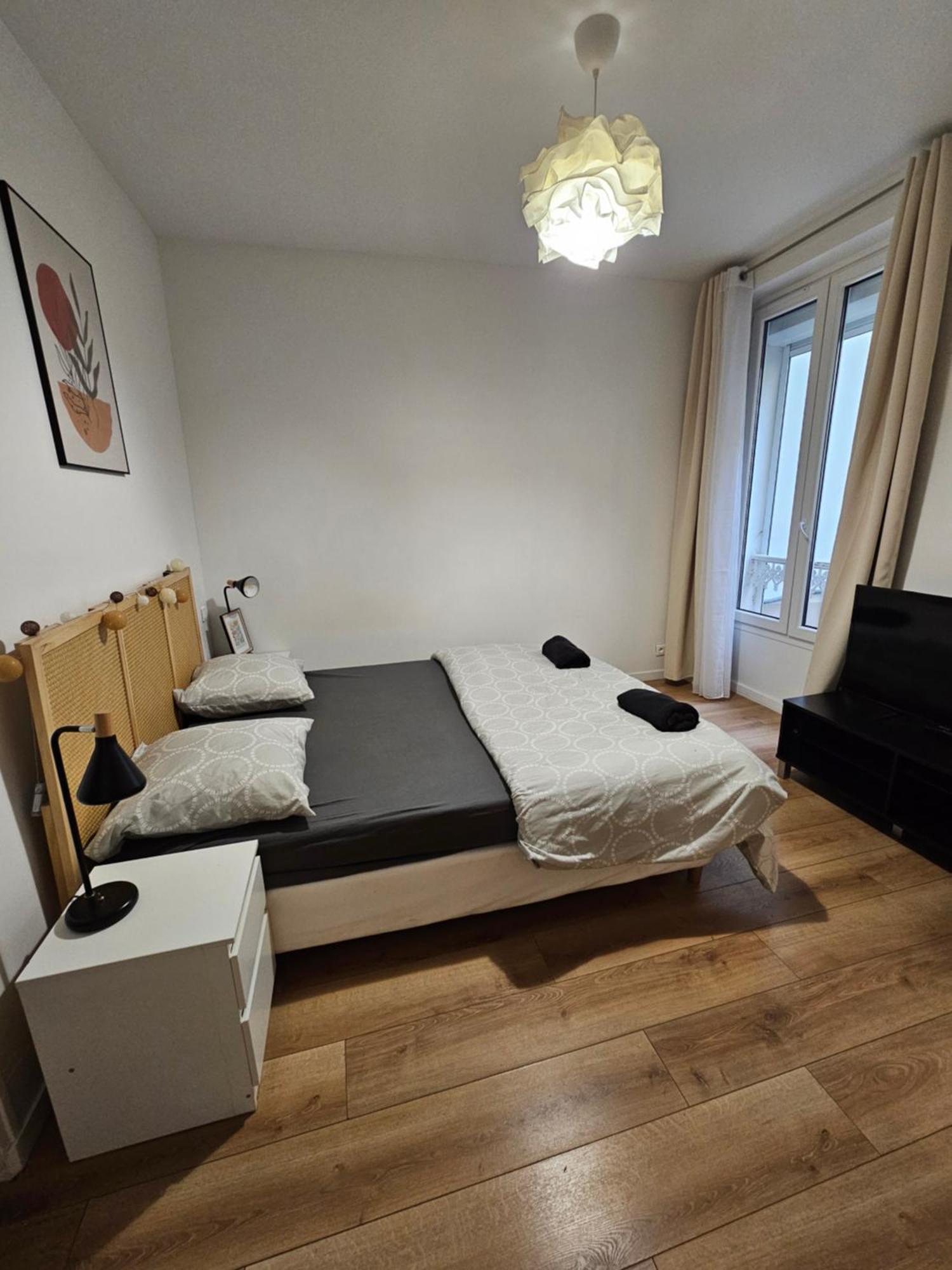 *Appartement Moderne/2 Minutes Du Metro* Saint-Ouen  Exteriör bild