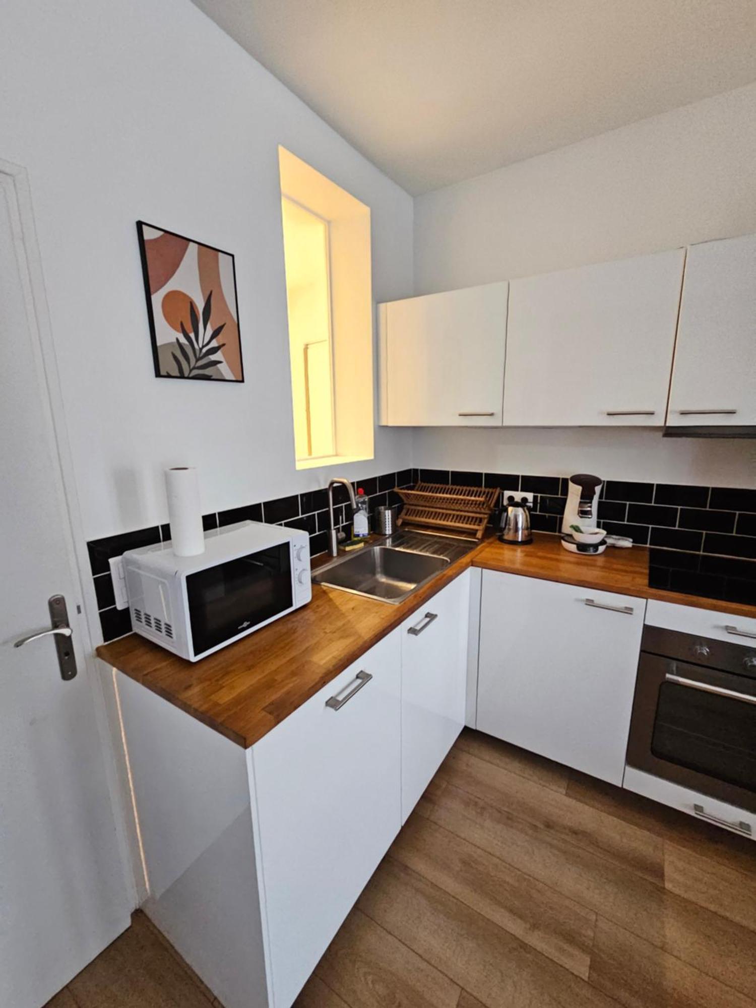 *Appartement Moderne/2 Minutes Du Metro* Saint-Ouen  Exteriör bild