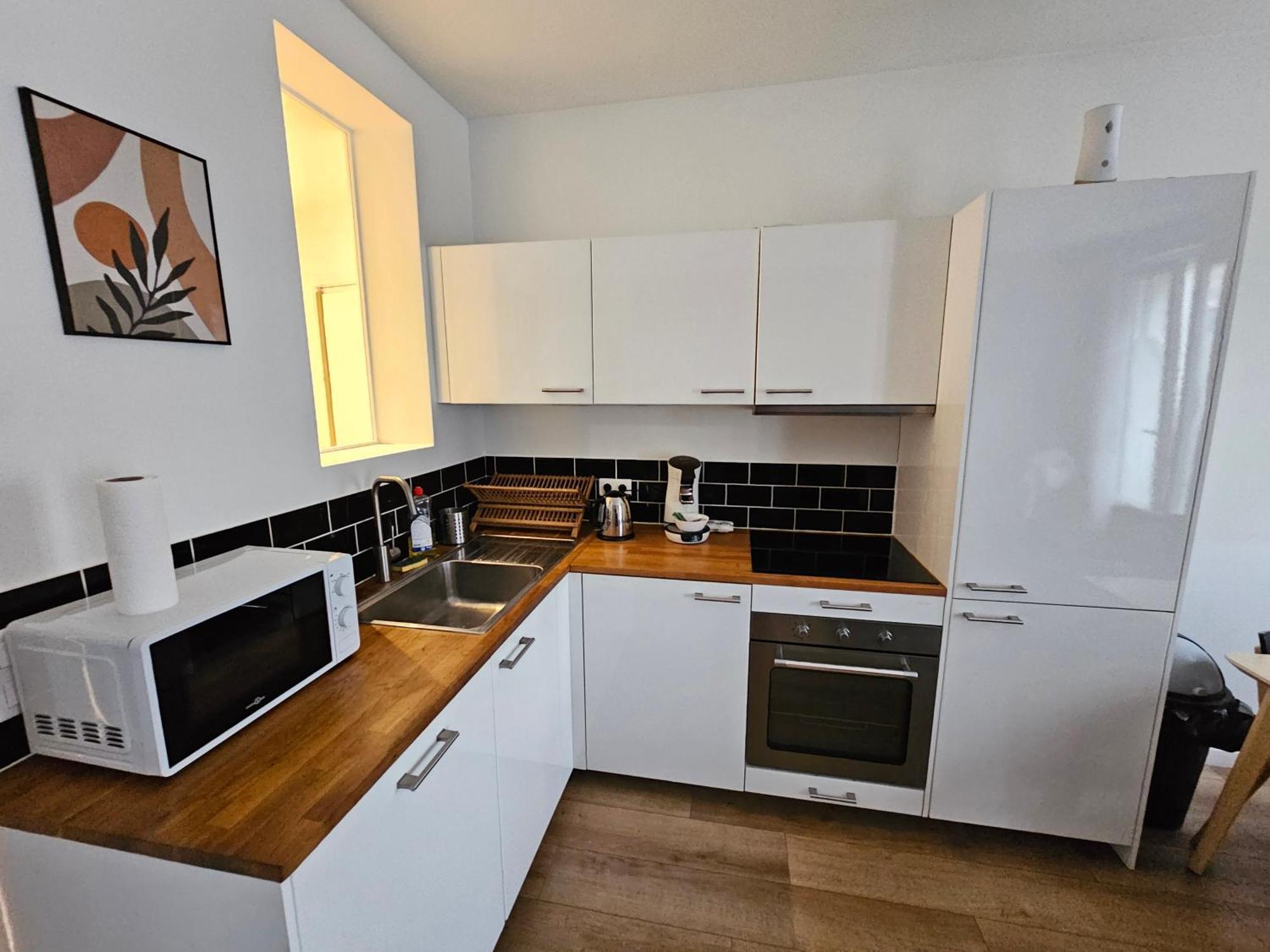 *Appartement Moderne/2 Minutes Du Metro* Saint-Ouen  Exteriör bild