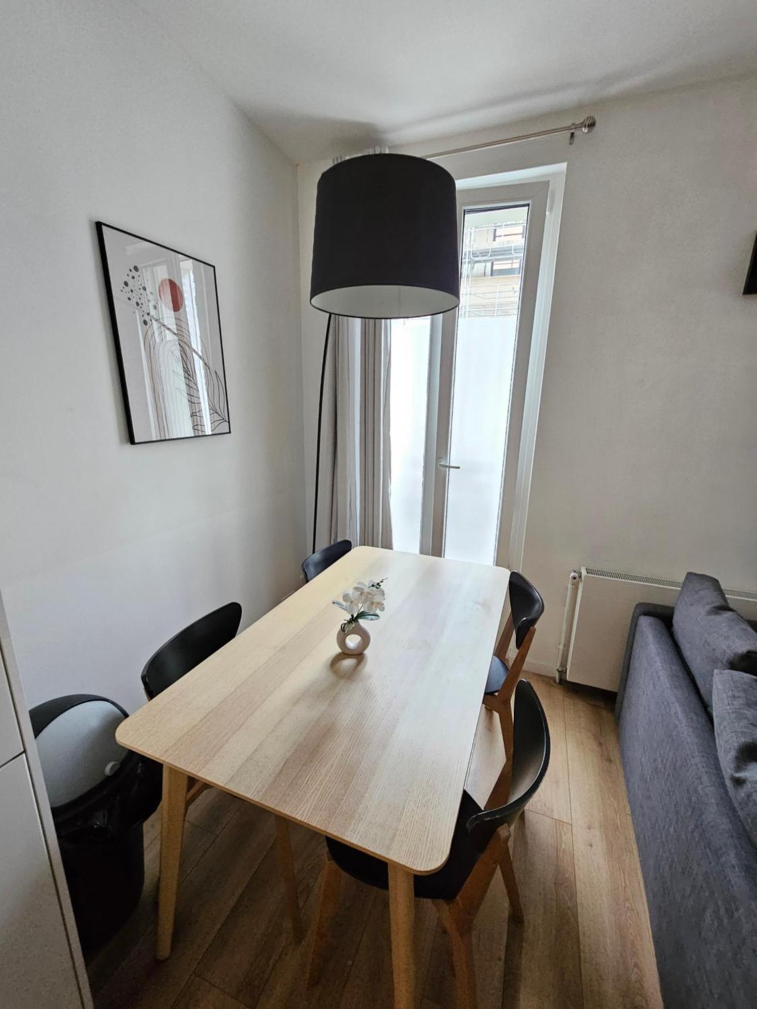 *Appartement Moderne/2 Minutes Du Metro* Saint-Ouen  Exteriör bild