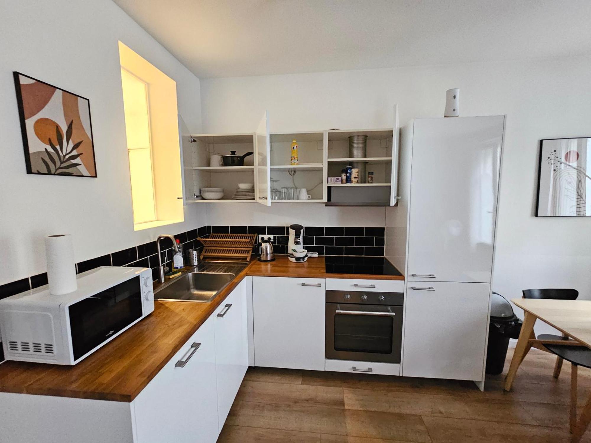 *Appartement Moderne/2 Minutes Du Metro* Saint-Ouen  Exteriör bild